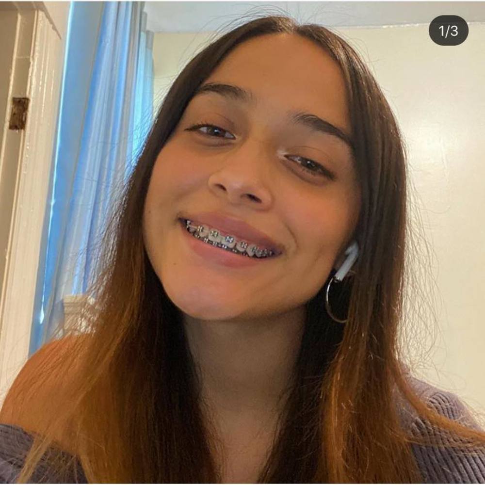 Meet your Posher, Mayra